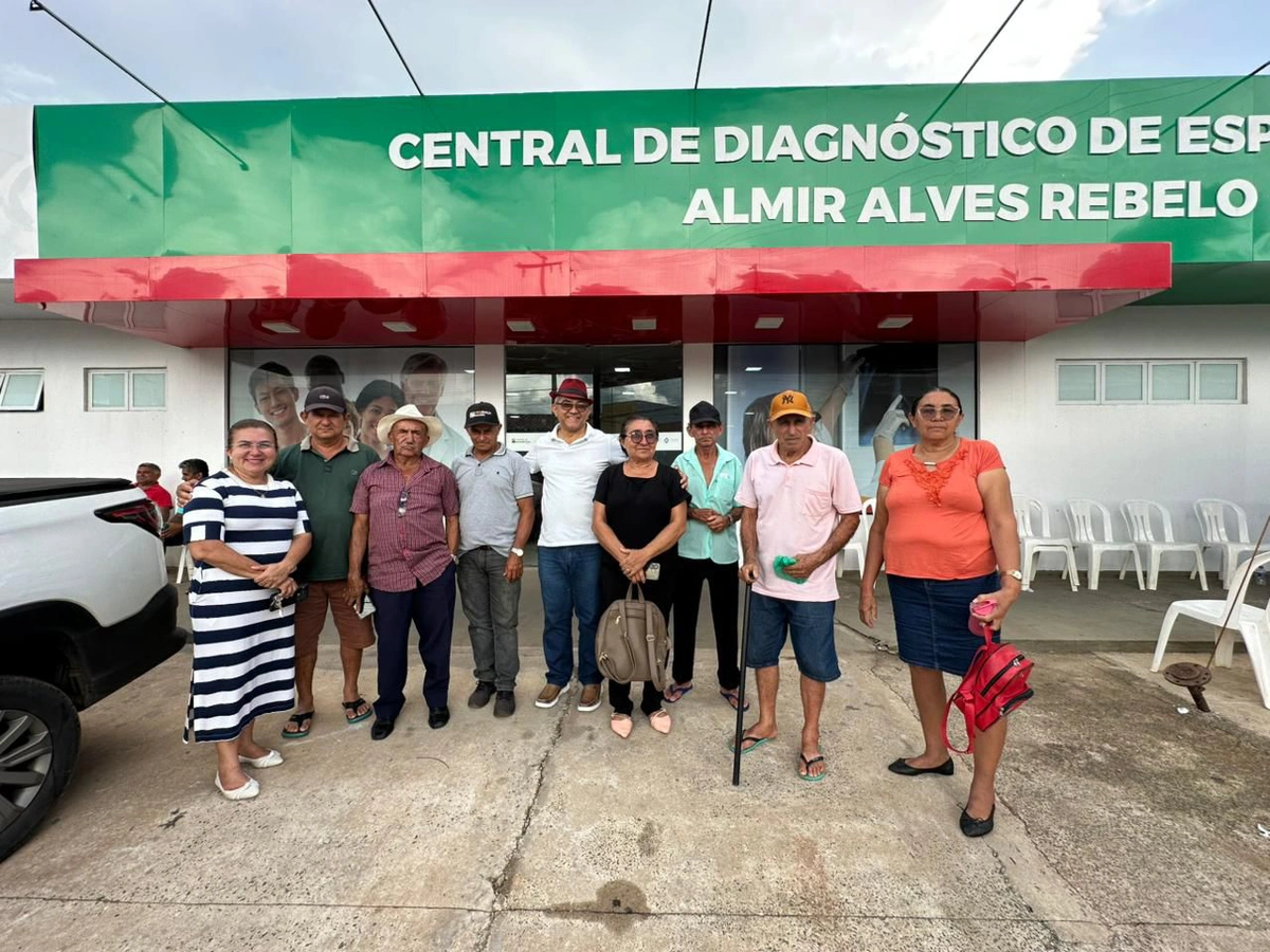 Prefeito Abdoral Melo acompanhou triagem de pacientes