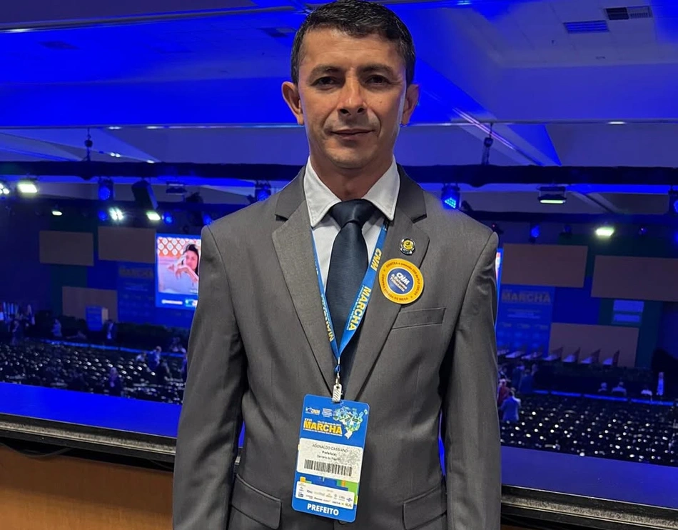 Prefeito Adonaldo Cassiano