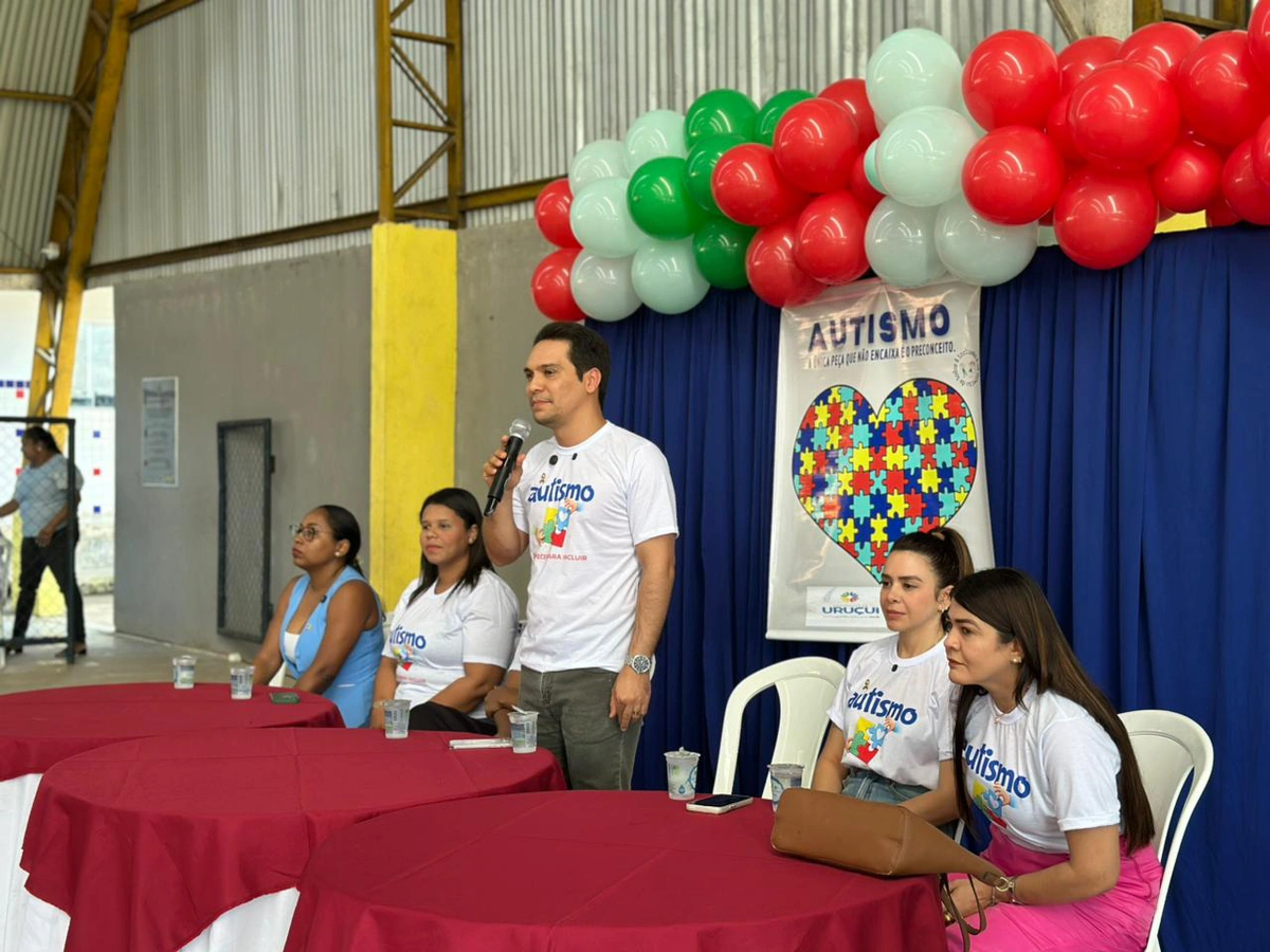 Prefeito Dr. Gilberto Júnior anuncia mais uma neuropediatra para Uruçuí durante evento
