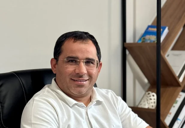 Prefeito Ramon Macêdo