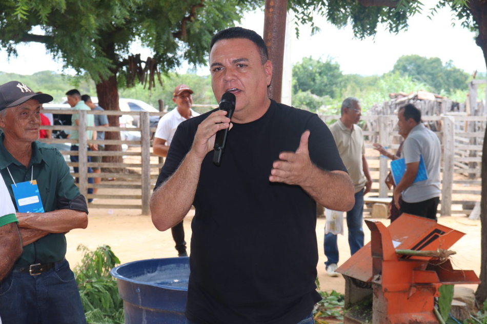 Prefeito Rogério Castro