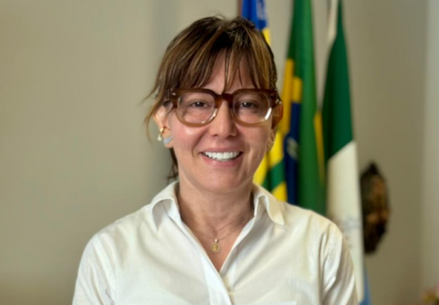 Prefeitura de Esperantina realiza grande evento em homenagem às mães no Centro Educacional Esportivo
