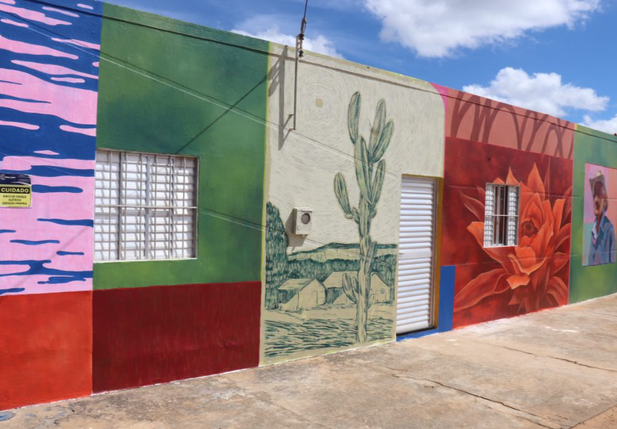 Projeto transforma Novo Zabelê em galeria de arte a céu aberto