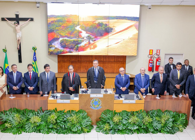 Rafael Fonteles prestigia posse da nova gestão do TRE-PI