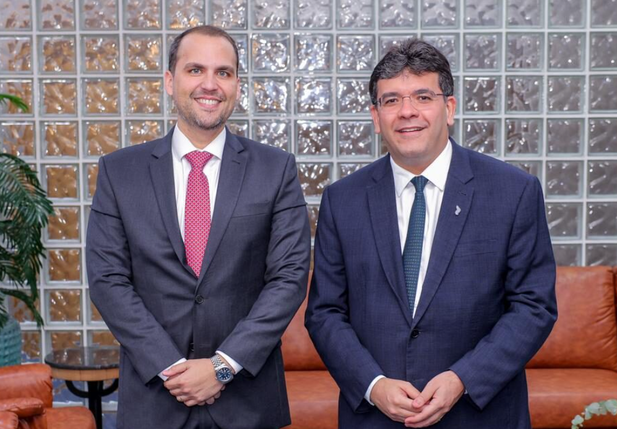 Rafael Fonteles prestigia posse do desembargador Mário Basílio