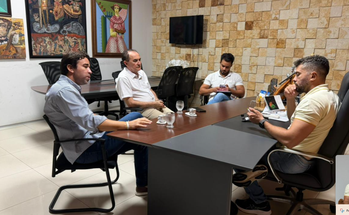 Reunião para discutir a restauração do Estabelecimento Rural São Pedro de Alcântara