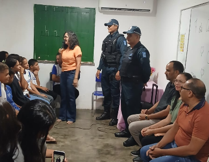 Secretaria de Educação de Jatobá do Piauí promove palestra contra o bullying para estudantes