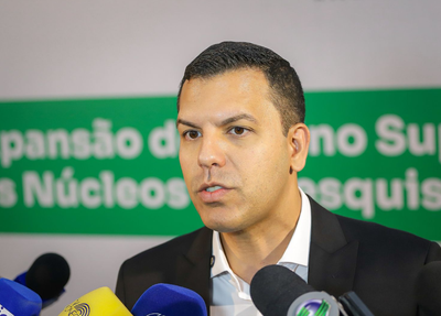 Secretário Rodrigo Torres