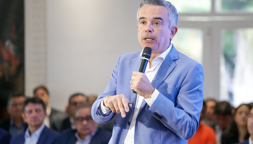 Secretário Washington Bonfim