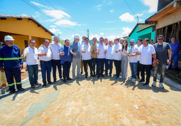 Severo Eulálio acompanha agenda com governador Rafael Fonteles em Sussuapara