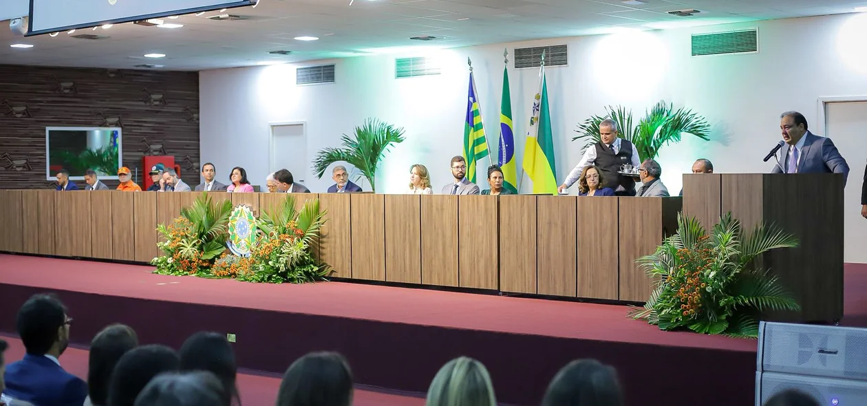 Solenidade ocorreu no auditório do TRT em Teresina