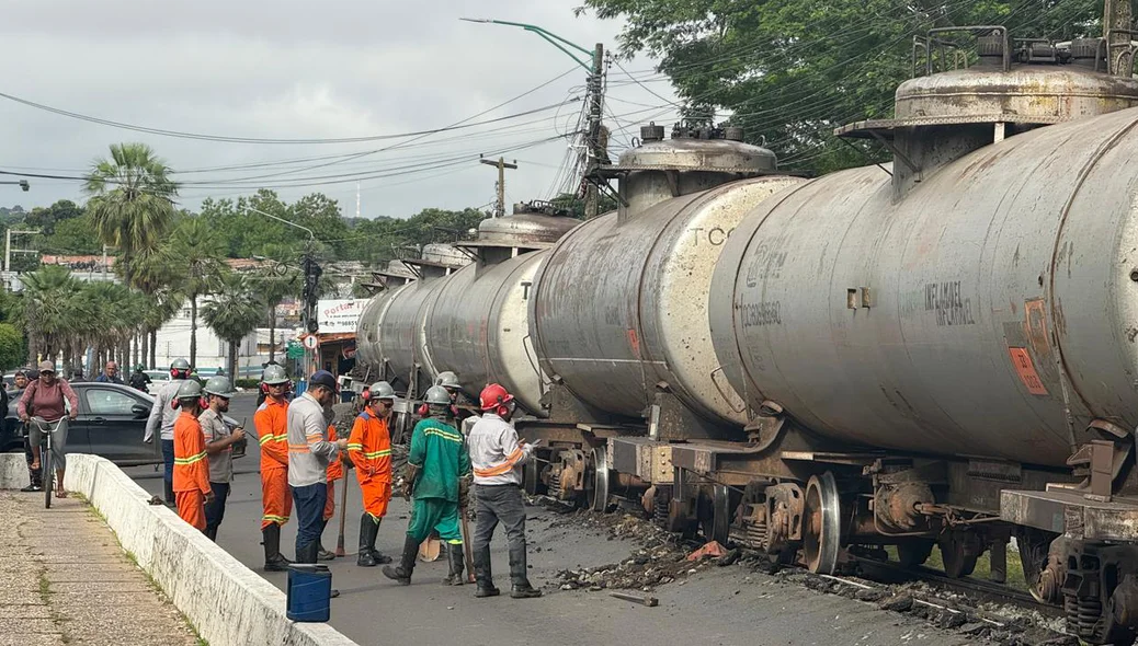 Várias equipes foram deslocadas para o local