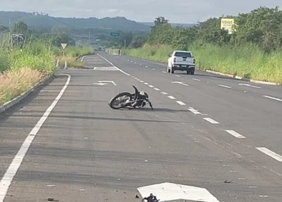 Vítima pilotava uma moto quando foi atingida por carro na BR 316