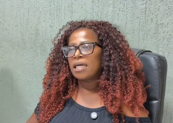 Auxiliar de serviços gerais, Rosânia Francisca do Nascimento