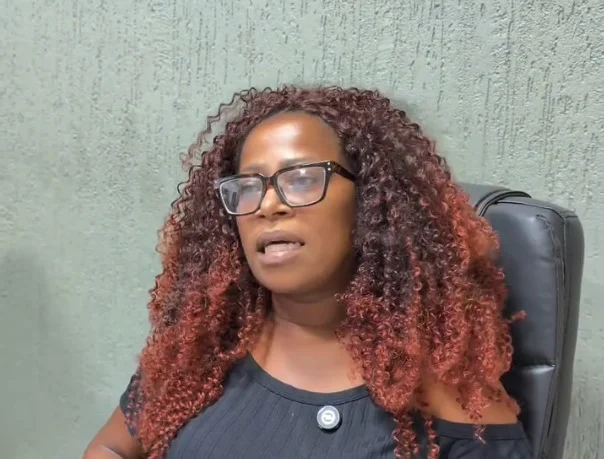 Auxiliar de serviços gerais, Rosânia Francisca do Nascimento