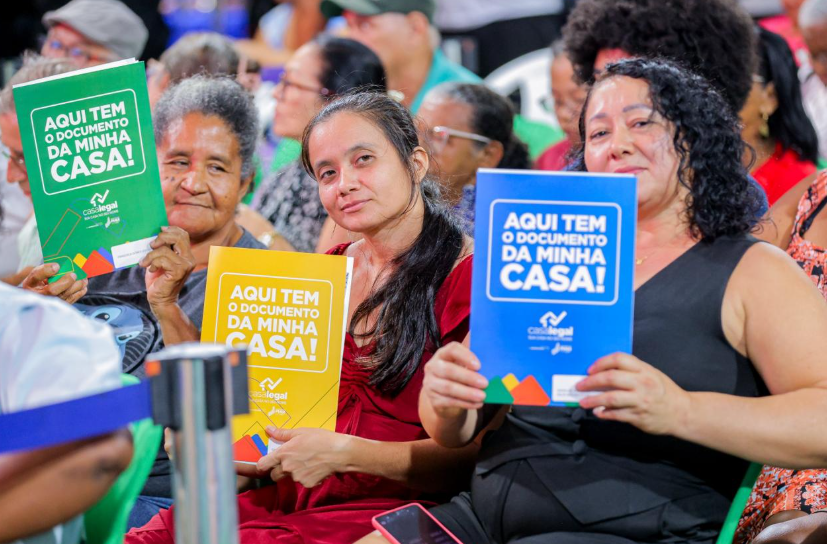 253 registros são entregues na zona leste de Teresina