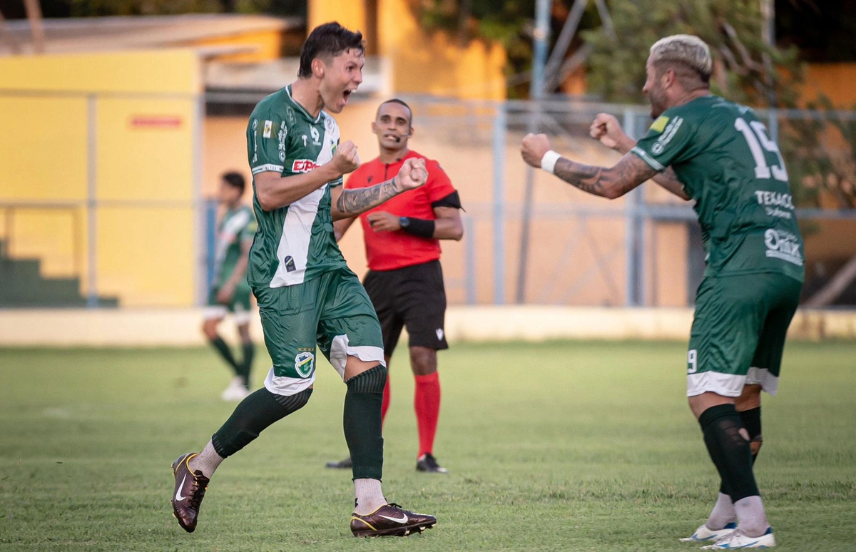 Altos vence Tirol e segue no G4 da Série D