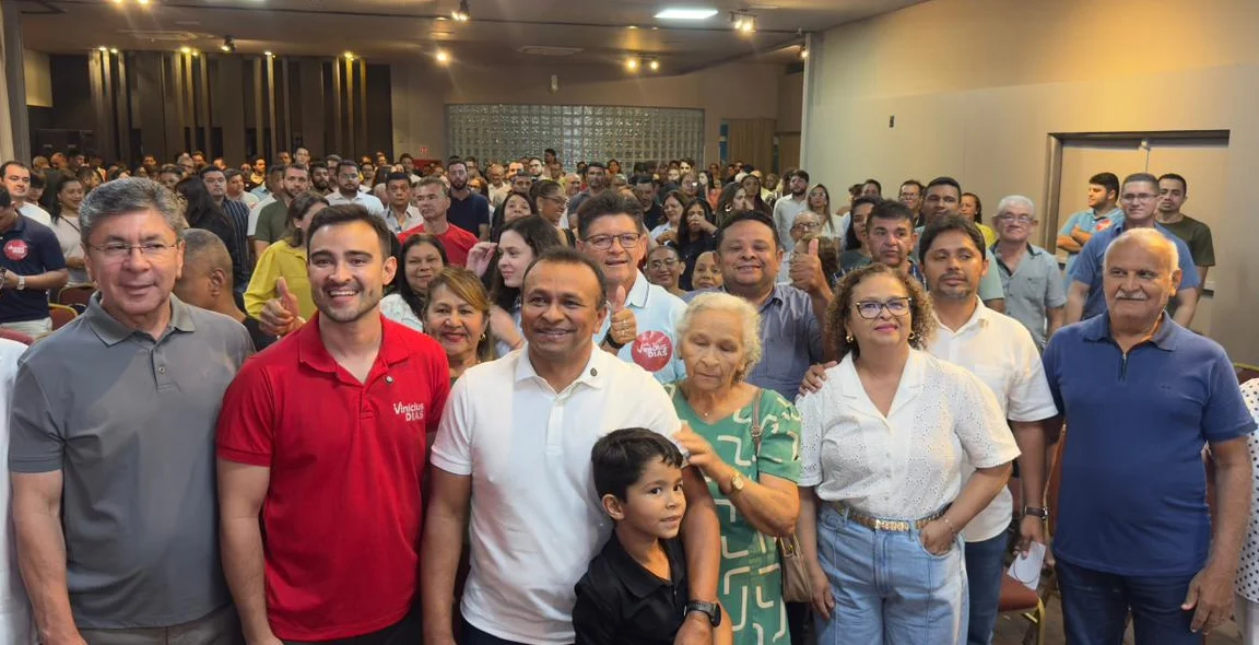 Apoiadores de Vinícius Dias e Fábio Abreu