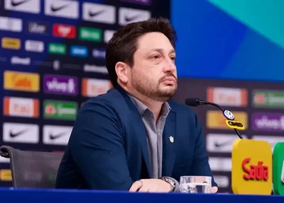 Arthur Elias apresenta convocadas para amistosos contra EUA
