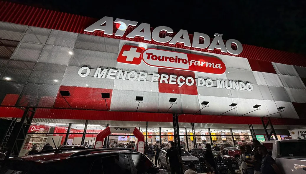 Atacadão Toureiro Farma na Avenida Duque de Caxias é inaugurado