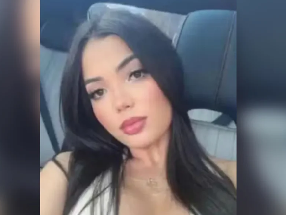 Bárbara Laura Souza Félix, 27 anos