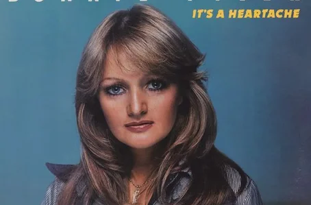 Bonnie Tyler está em coma induzido