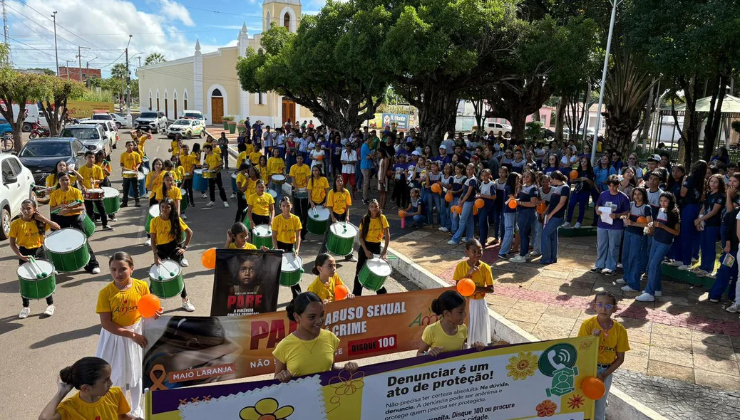 Caminhada da campanha #FaçaBonito reforçou a importância da denúncia contra qualquer forma de violência infantil.