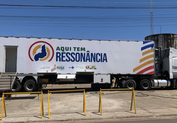 Carreta de Ressonância Magnética vai beneficiar moradores de 28 municípios do Piauí