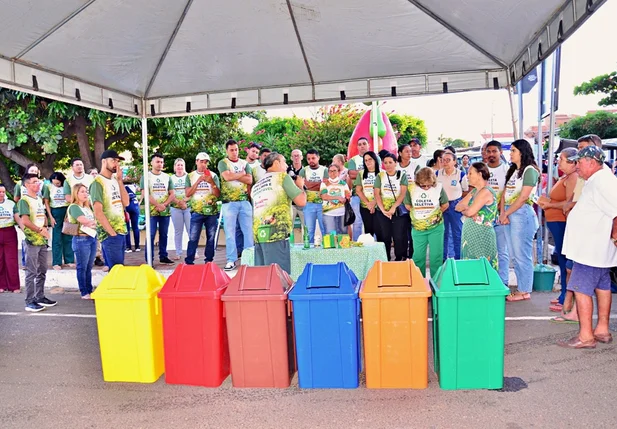 Coletores seletivo de lixo