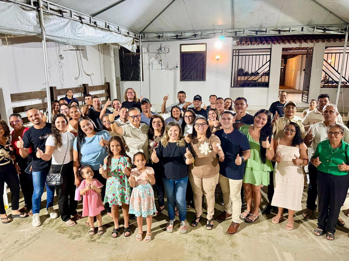 Deputado Dr. Hélio participa de encontro com lideranças e moradores de Ilha Grande