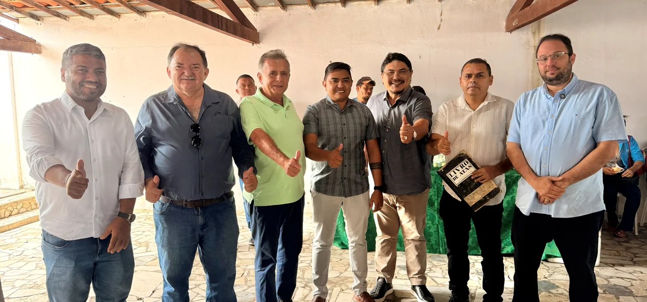 Deputado federal Flávio Nogueira foi prestigiado por lideranças no evento