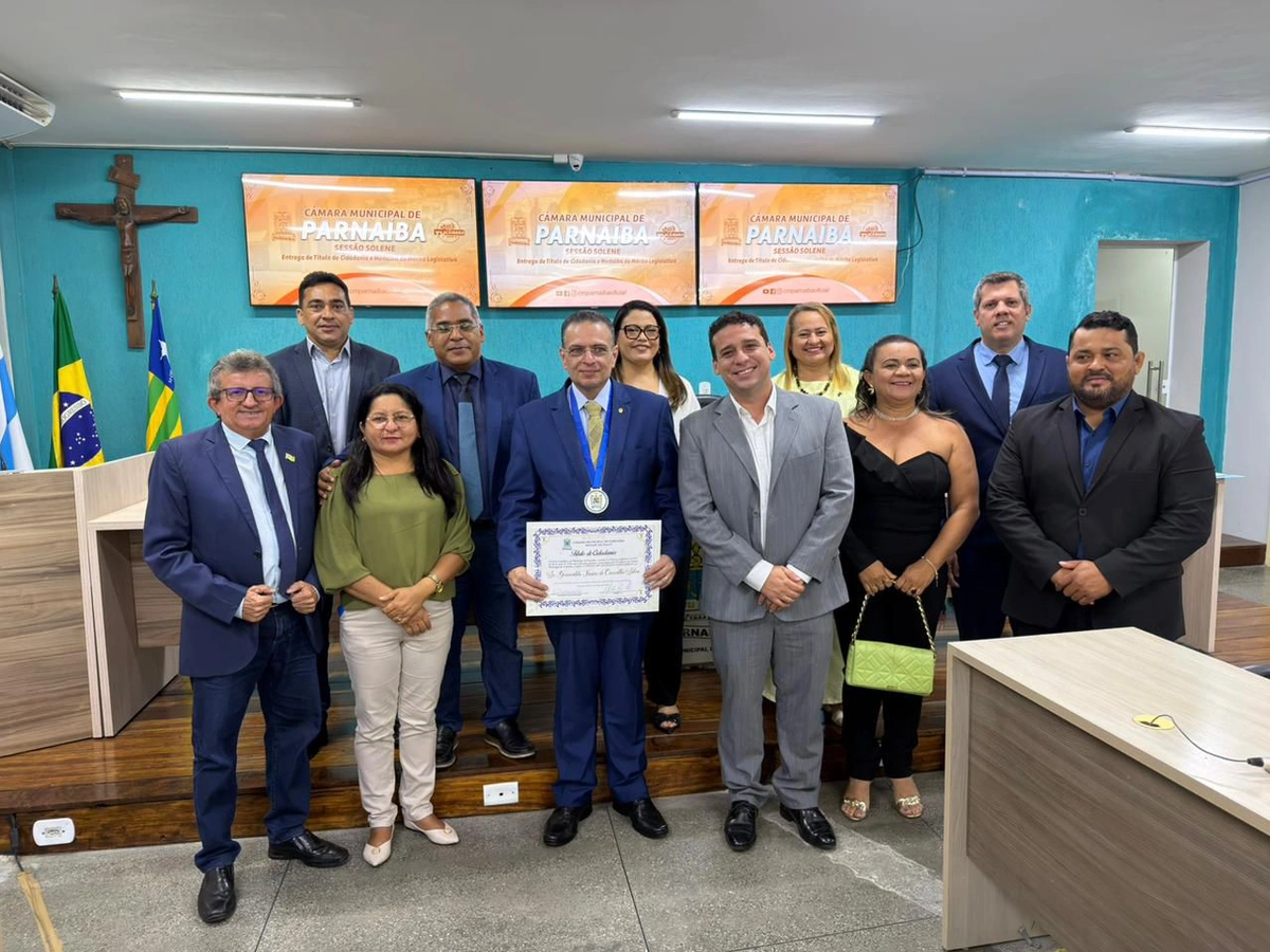 Deputado Gessivaldo recebe Título de Cidadania Parnaibana