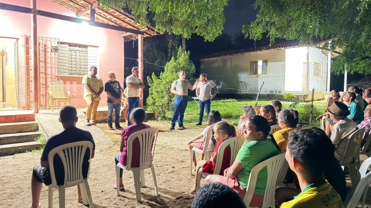 Deputado Gessivaldo visita povoado Amparo na Cacimba Velha