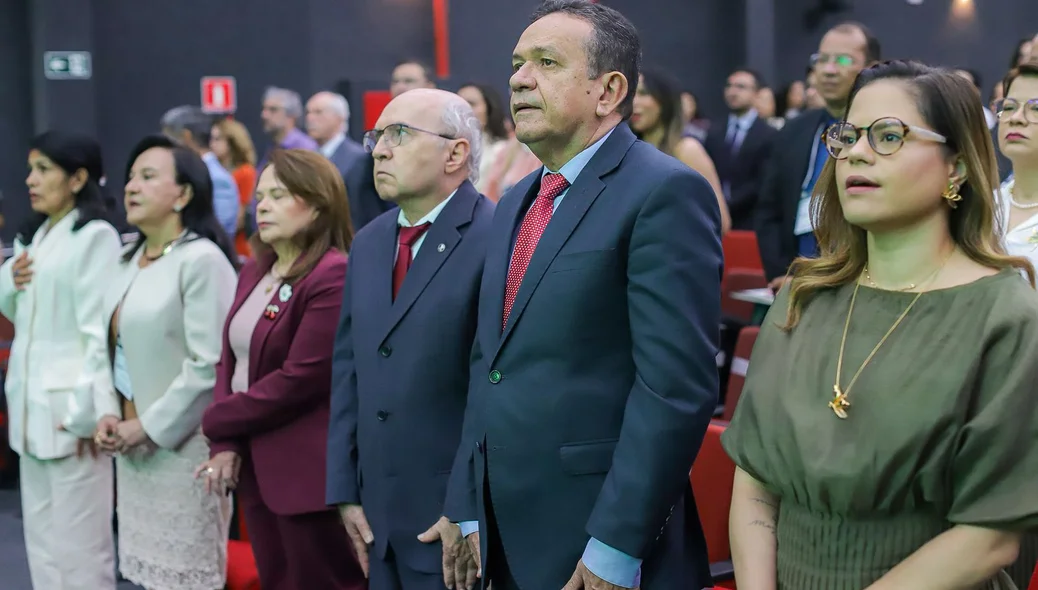 Diversas autoridades marcaram presença no evento