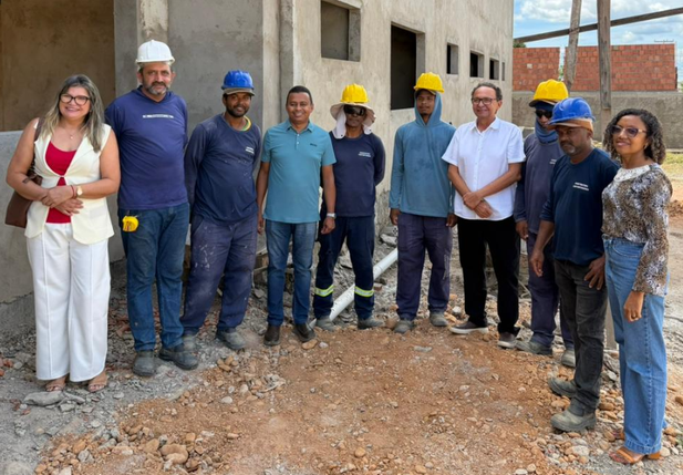 Dr. Francisco em São João do Piauí