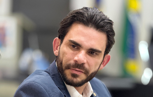 Dr. Marcus Kalume anuncia mais de R$ 1,2 milhão para construção de praças em Gilbués e Marcos Parente