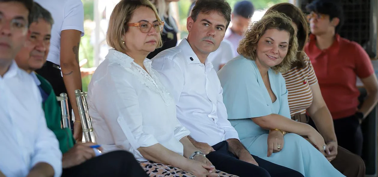 Entrega de veículos do MobSUAS