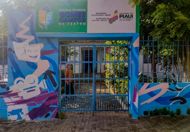 Escola Técnica Gomes Campos