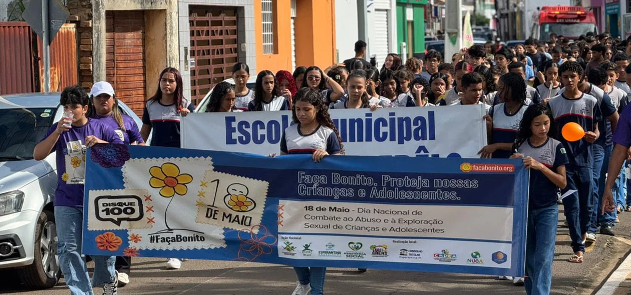 Esperantina foi às ruas em defesa das crianças e adolescentes durante mobilização da campanha #FaçaBonito.
