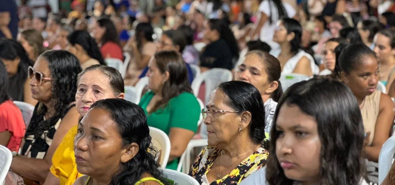 Evento contou com sorteio de brindes, apresentações culturais e momentos de confraternização entre as famílias