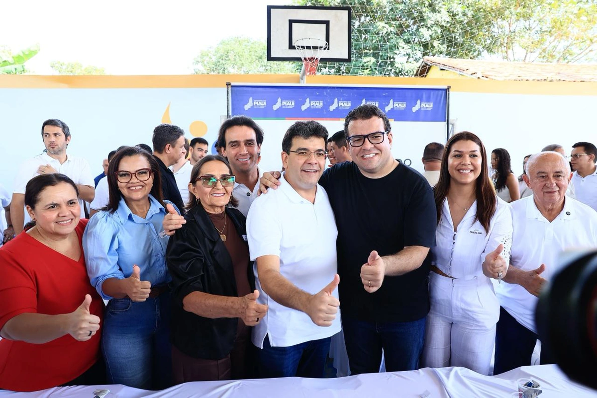 Flávio Júnior participa de entregas e anúncio de investimentos na cidade de Passagem Franca do Piauí