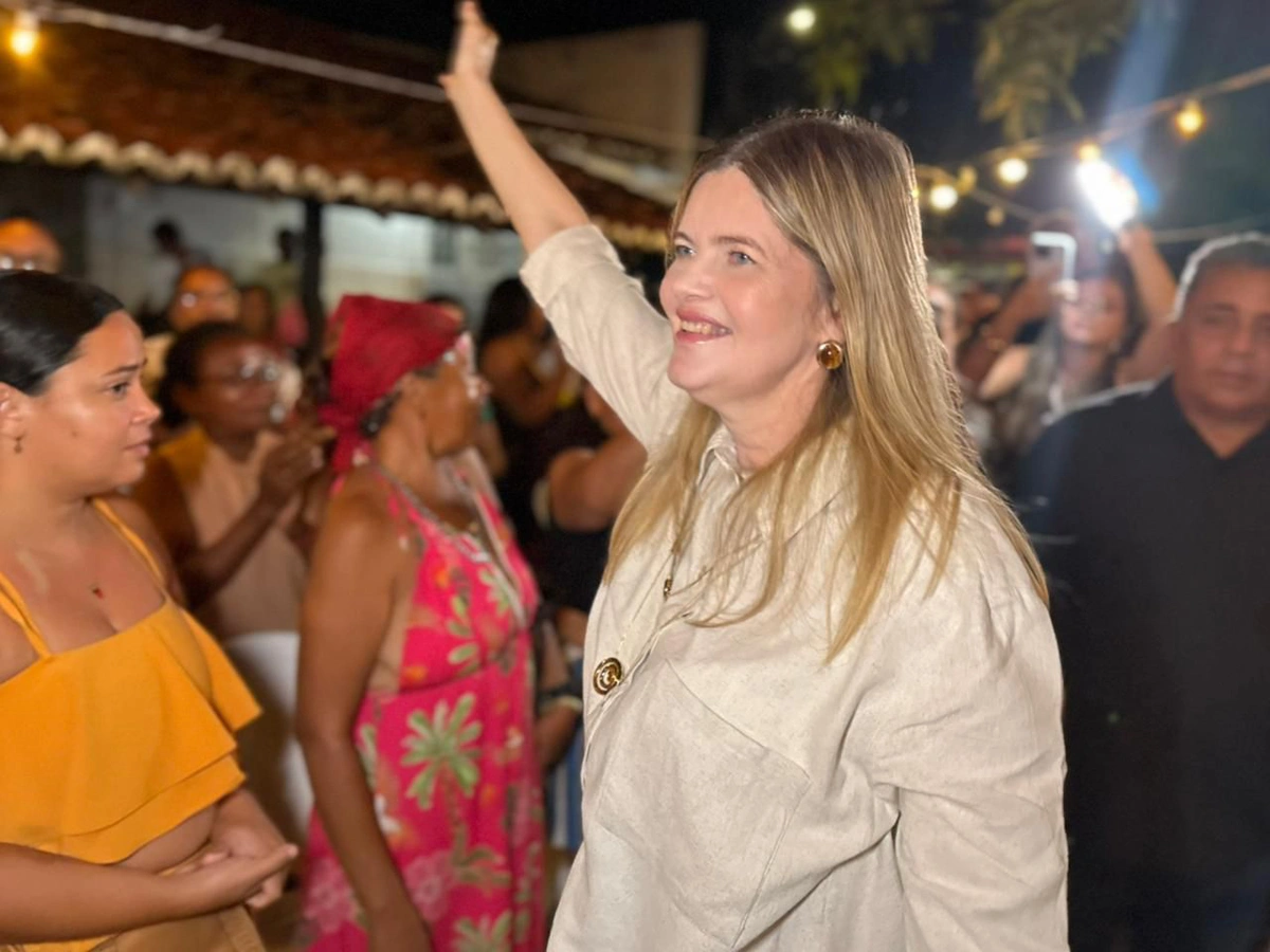 Gracinha Mão Santa em encontro em Parnaíba