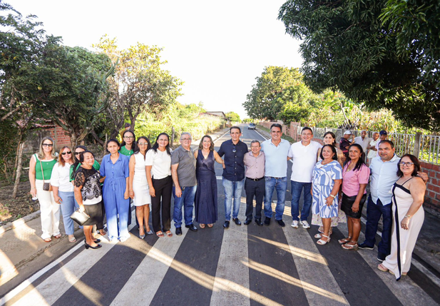 Inauguração da pavimentação asfáltica no bairro Chapada do Brejo