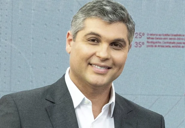 Joel Datena recebe alta após quase duas semanas internado em São Paulo