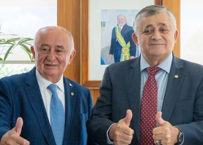 José Guimarães e Júlio César