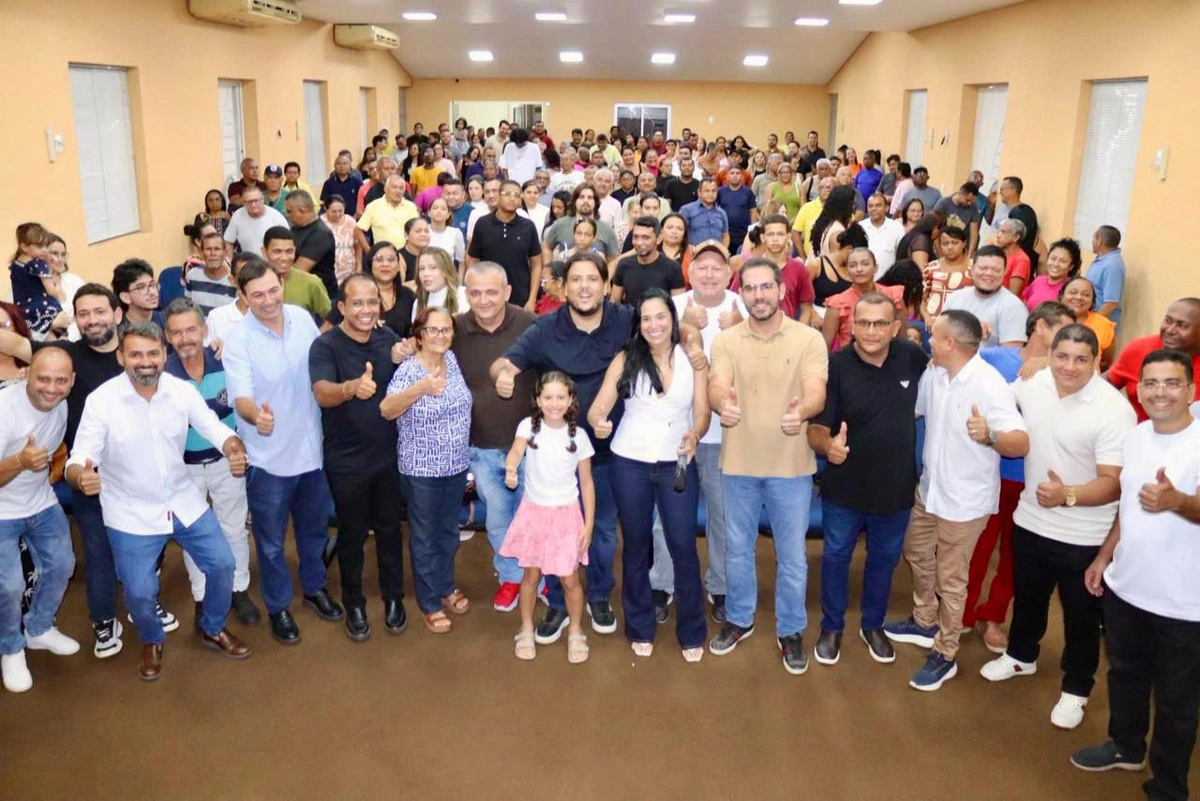 Júnior Macedo reuniu apoiadores com Enzo Samuel