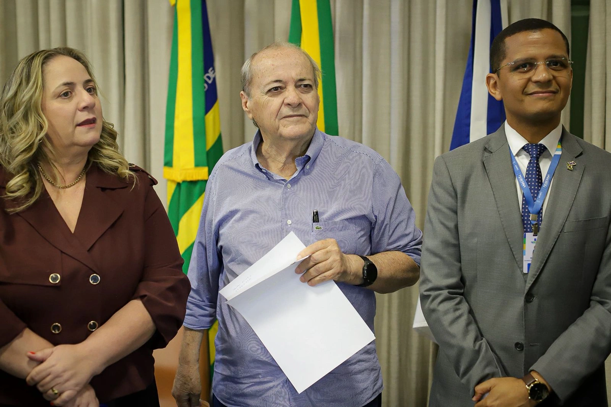Leopoldina Cipriano, Sílvio Mendes e Ismael Silva