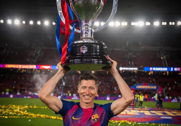 Lewandowski anuncia saída do Barcelona após quatro temporadas