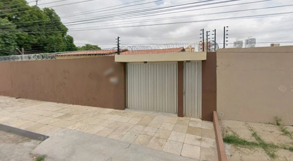 Local onde a mulher foi encontrada morta