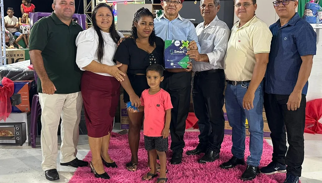 Mães da zona rural também participaram da festa após transporte ser disponibilizado pela gestão municipal
